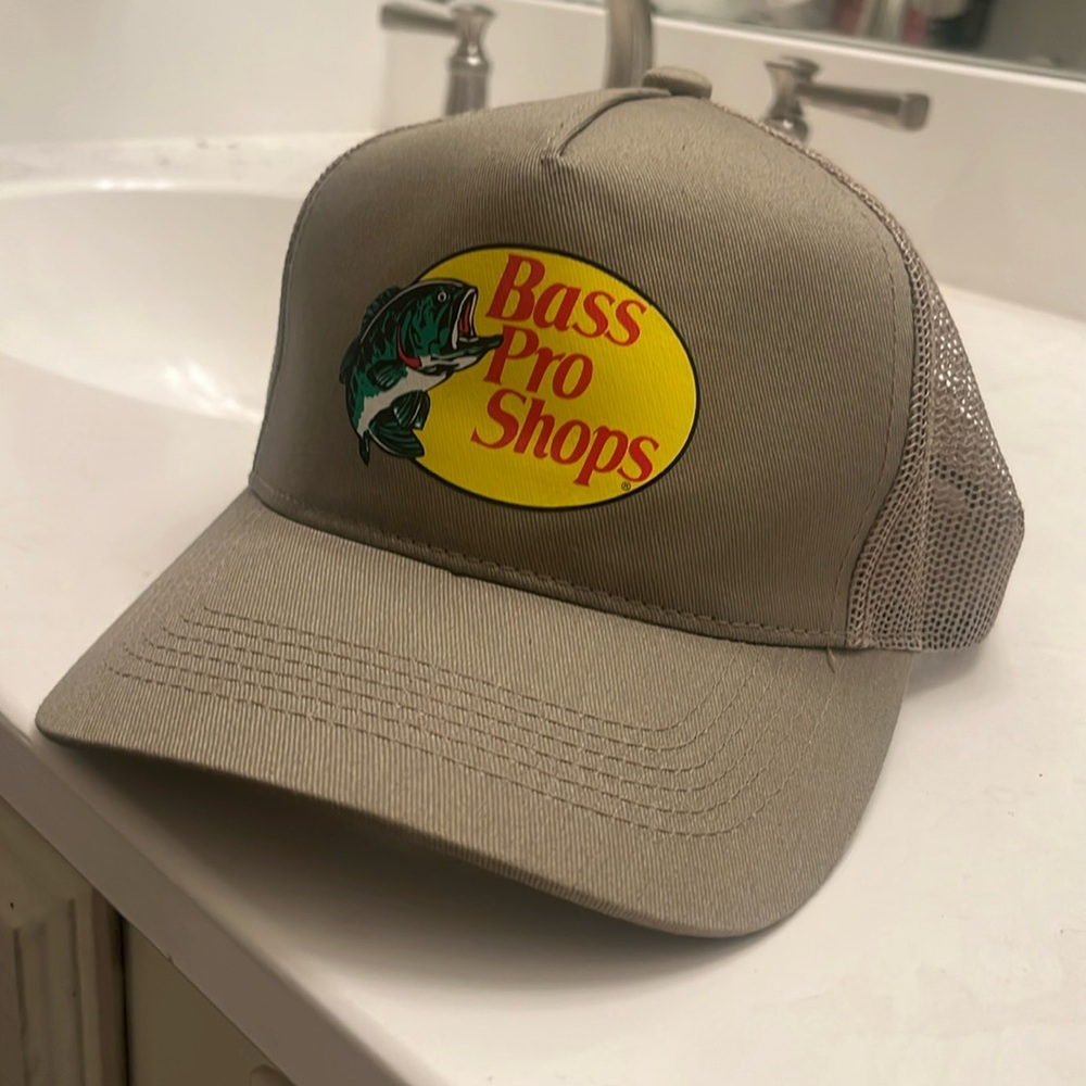 Bass pro shop hat